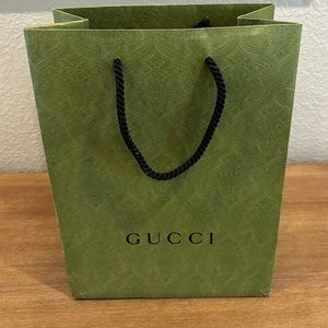 Authentic GUCCi Gift Bag 10x5x14